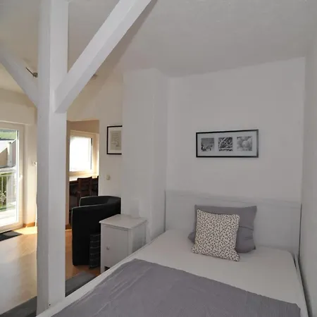 Weinhotel Lenz 3* Pünderich