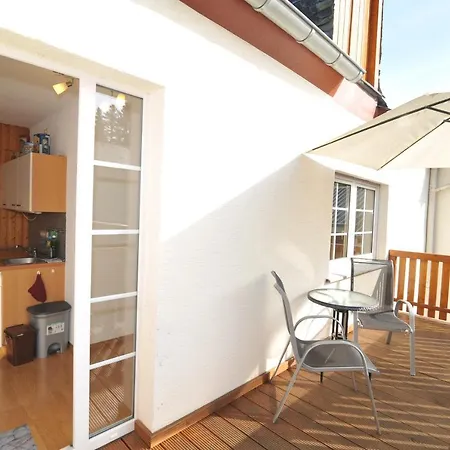 Weinhotel Lenz ホテル