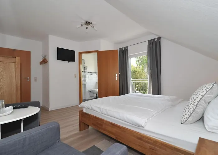 Weinhotel Lenz 3* 푼데리크