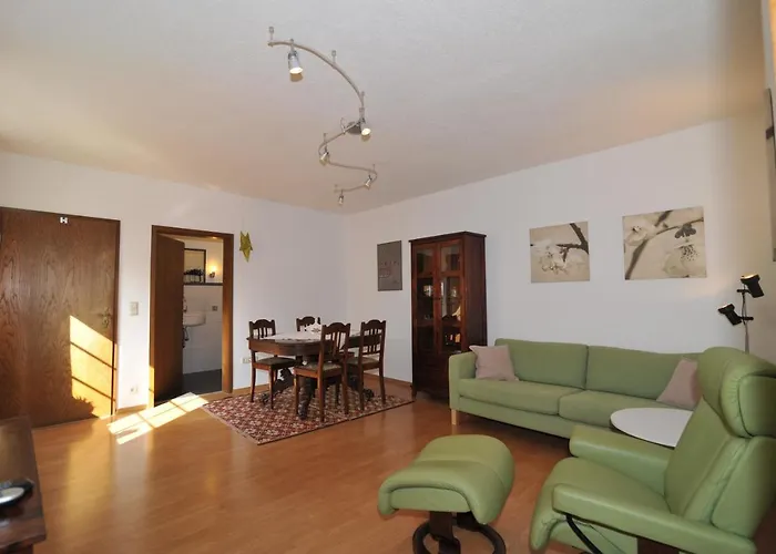 Weinhotel Lenz 호텔